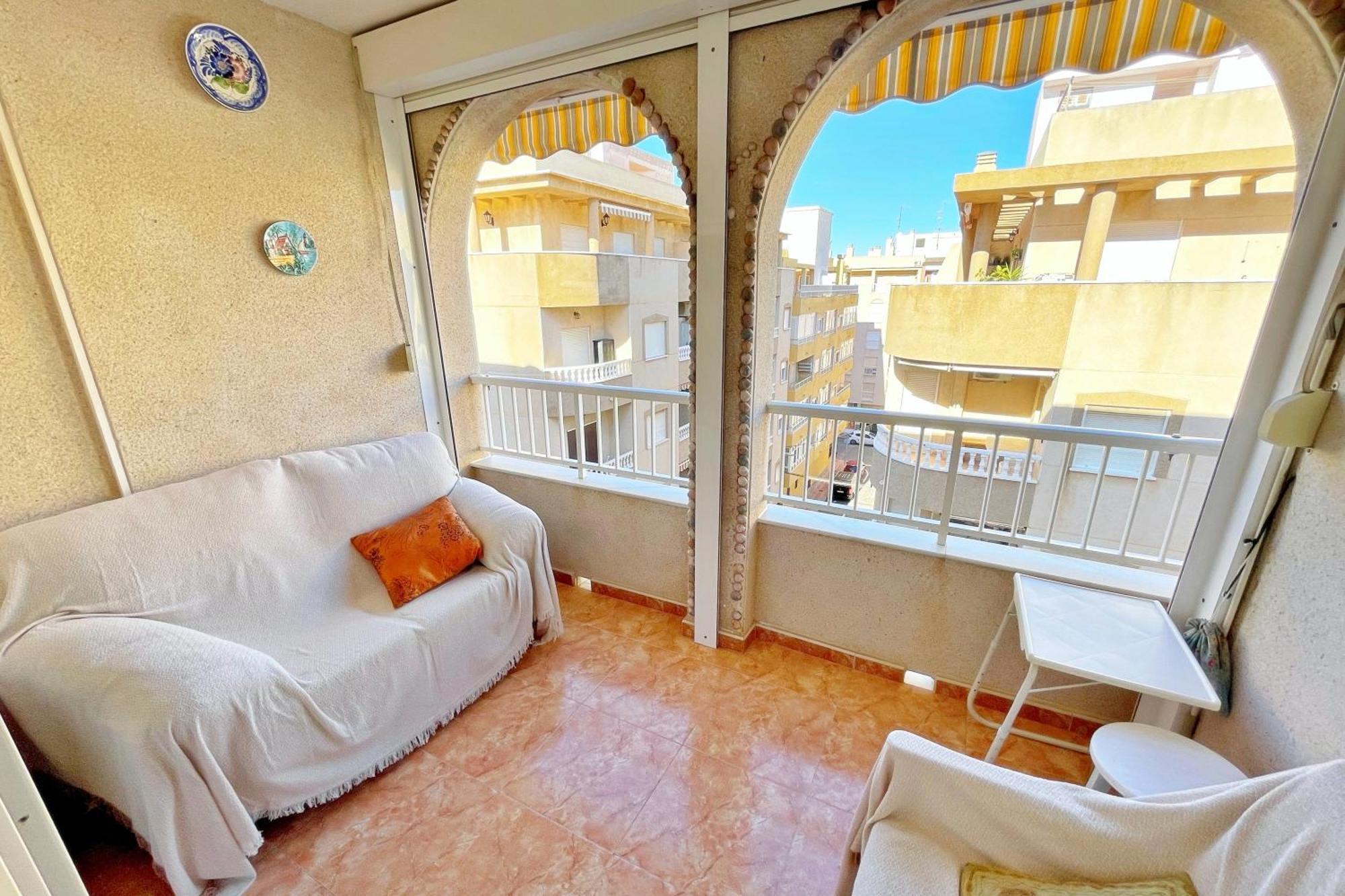 Los Naufragos - Close To The Beach Apartment In Torrevieja Exterior photo